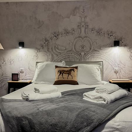 La Demeure D'Elodie เอแปร์เน ภายนอก รูปภาพ